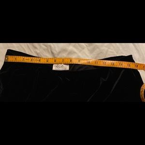 XL black velvet pull on stretch pants by Kathy Lee